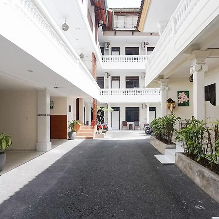 City Garden Bali Dwipa Hotel Kuta Lombok Buitenkant foto
