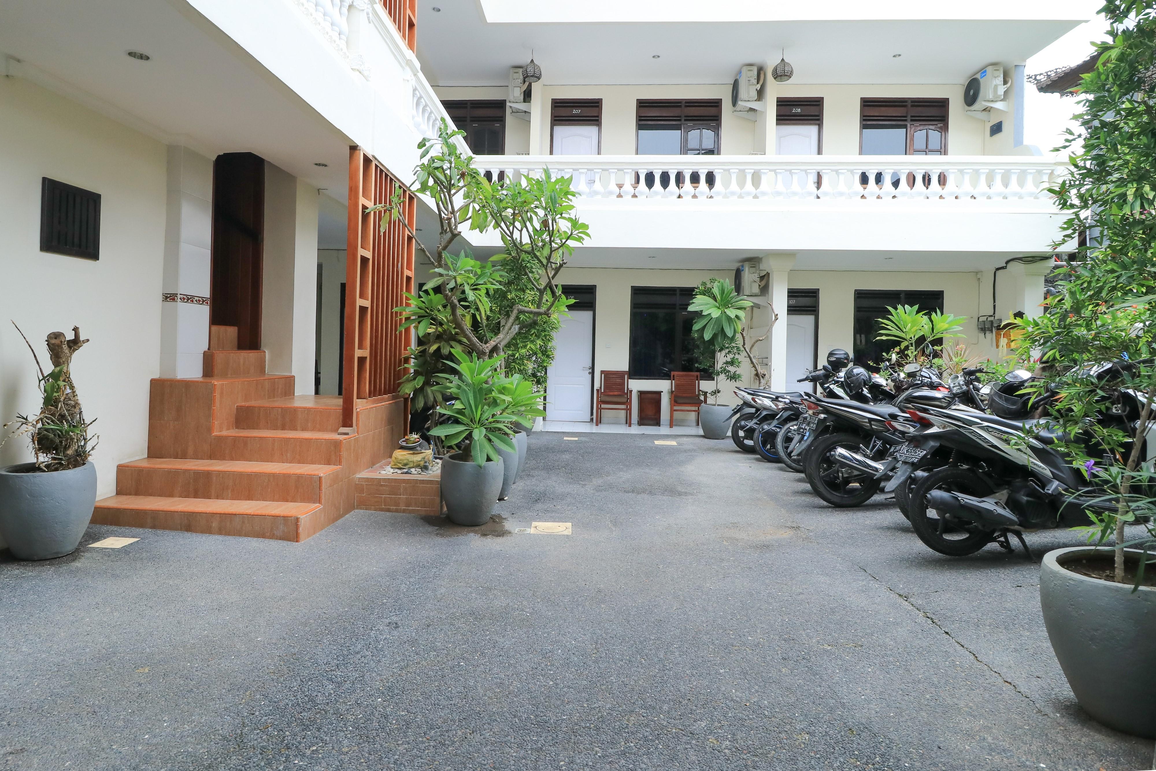 City Garden Bali Dwipa Hotel Kuta Lombok Buitenkant foto