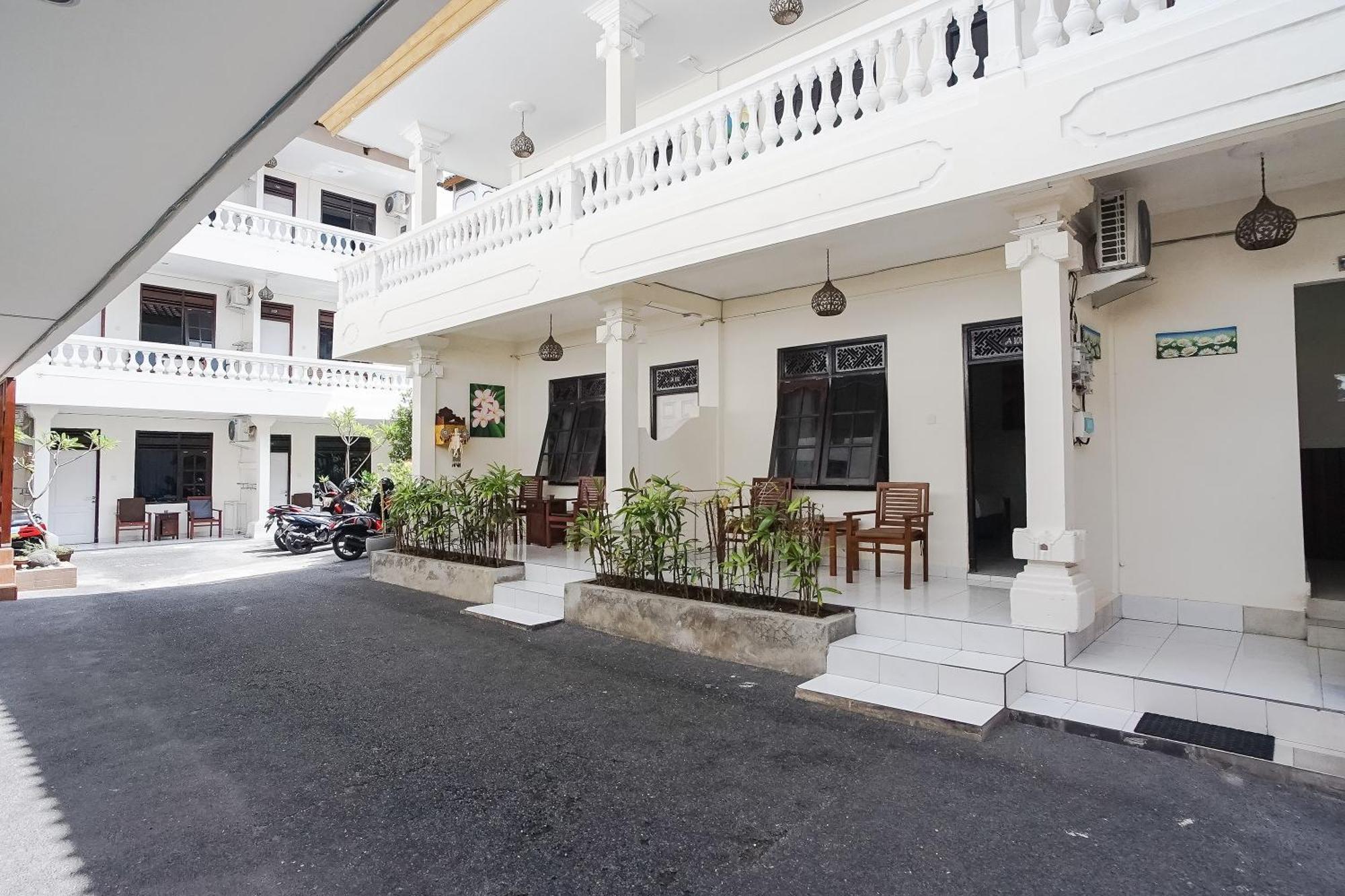 City Garden Bali Dwipa Hotel Kuta Lombok Buitenkant foto